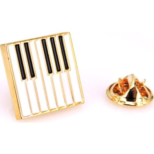 High quality Brooch for men Golden piano keyboard lapel pin Successful mens music brooches accessories jewelry wholesale XZ033