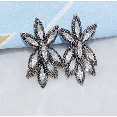 Original Design New Style Characteristic Alloy Retro Flower Modeling Fashionable Lady Accessories Earrings