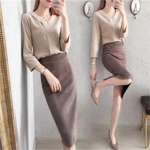Womens Fashion Set Spring new womens fashion temperament package hip skirt suit tide V collar shirt & skirt two-piece summer