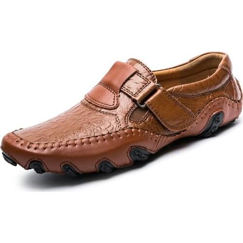 Men Flats Driving Comfortable Soft Spring Leather Men Loafers Summer Shoes 2021