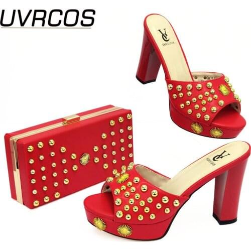 Red Color African Shoes And Bag Matching Set With Stones Shoes Women Italian design Shoes And Bag Set For Party Wedding