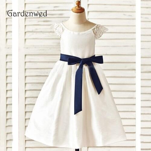 Ivory Taffeta A line Flower Girl Dresses 2019 Kids Lace Cap Sleeves First Communion Blue Belt Baby Girl Birthday Prom Party Gown