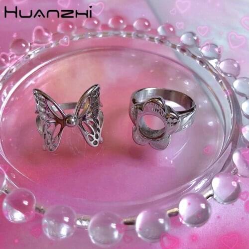 HUANZHI 2020 New Korean Punk Trendy Tibetan Silver Hollow Flower Butterfly Geometric Alloy Rings for Women Party Jewelry Gift