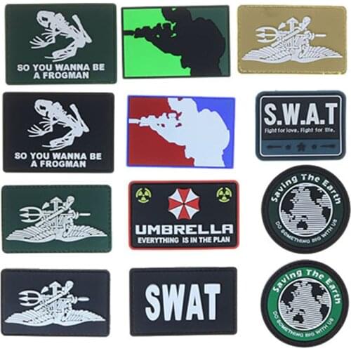 1pc Rubber Fluorescent Tactical Stickers 3D Soft Rubber Slightly Bra Morale Armbands Uniforms Buckle Hook Shoulder Badge