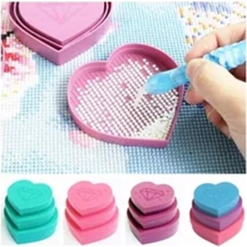 5D Diamond Painting Tool Heart-Shaped Diamond Tray Box Large-Capacity Tray Accessories Diamond Embroidery Accessories Case