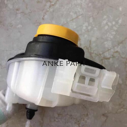 Water Tank Antifreeze Pot Expansion Tank 2465000049 For Mercedes A Class A180 A200 A260 A45 B180 B200 B260 W246 W176 water can