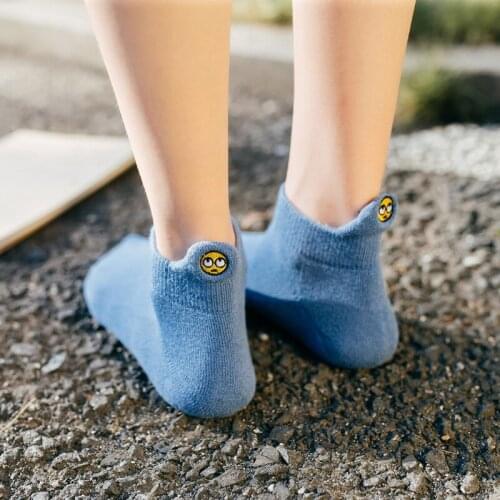 Fashion Smile Cute Short Socks Women Harajuku Funny Patterend Ankle Socks Hipster Skatebord Ankle Funny Socks Female