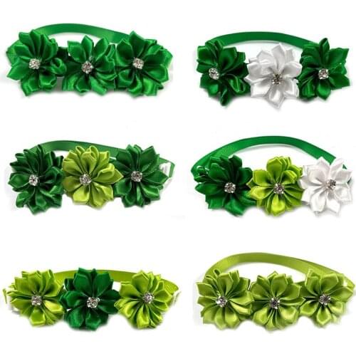 50/100pcs St. Patricks Day Dog Bow Ties Collars for Pets Puppy Dog Cat Bow Ties Adjustable Pet Bowties Dog Grooming Product