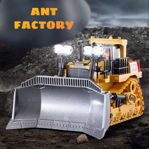 2.4G 8 channel remote control toy car bulldozer childrens electric metal engineering car toy the best gift for children RC Car