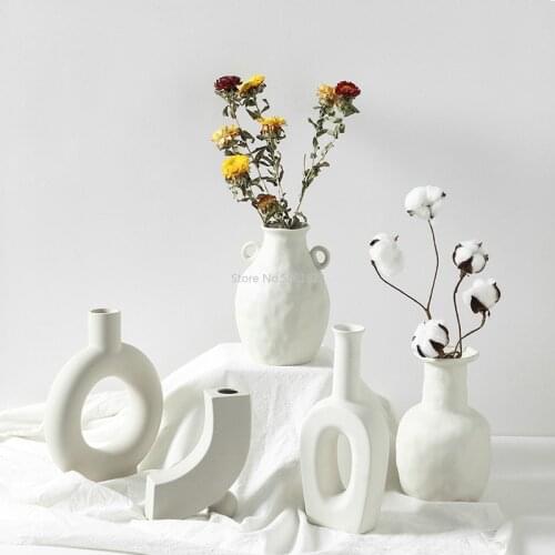 Nordic Ins Ceramic Vase White Vegetarian Creative Ceramic Flower Pot Vases Tabletop Home Decorations Craft Gifts Home Ornaments
