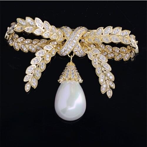 New Gold Cute Bowknot Zirconia Brooches for Women with Dangle Imitation Pearl Pin Brooch Gifts Female Christmas Jewelry Broches