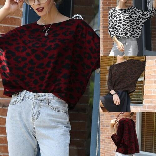 Sexy Leopard Pullover Knitted Sweater Round Neck and Bottom WomenS Seven Sleeve Bat Shirt WomenS Sweater