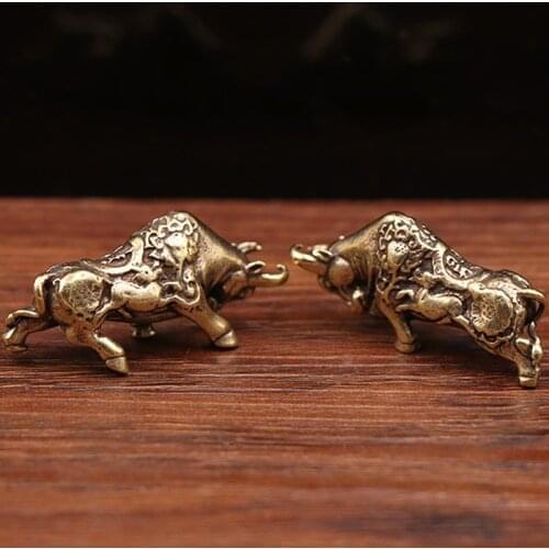 Retro Brass Bull Ornament Sculpture Copper Miniature Ornaments Desk Cow Ornaments Key Chain Creative