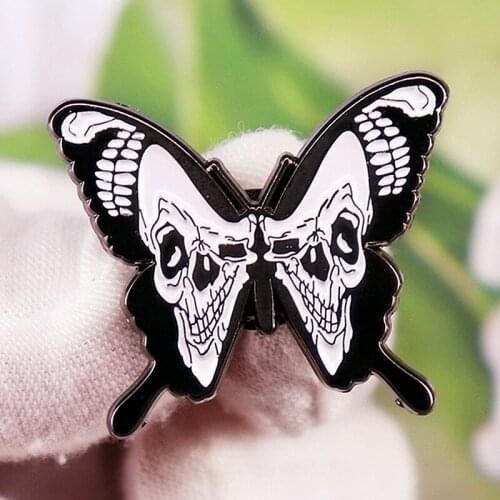 Skull Butterfly Skeleton Moth Halloween Goth Enamel Brooch Pin Backpack Hat Bag Lapel Pins Badges Fashion Jewelry Accessories