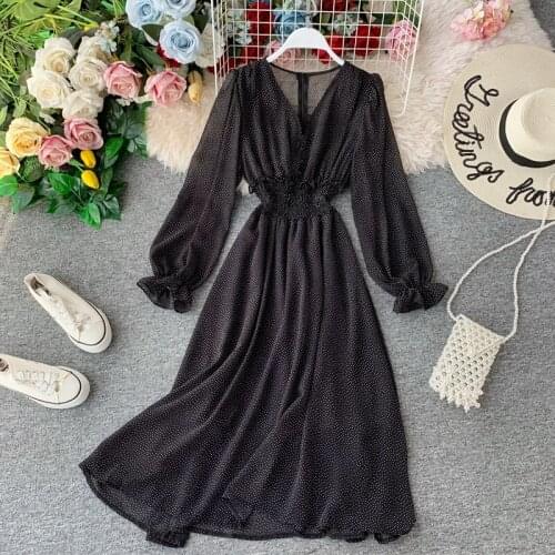 Polka dot print Womens Dress Vintage long sleeve V neck Spring Autumn Long Chiffon Dress casual Pleated dress Vestidos 2020