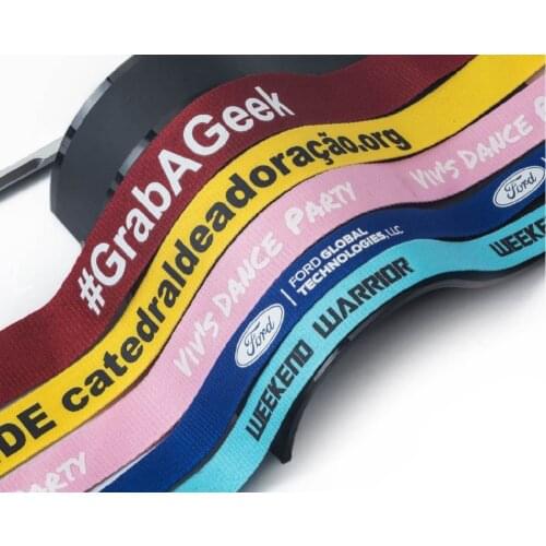 50 pcs MOQ promotional mobile phone neck strap no minimum order