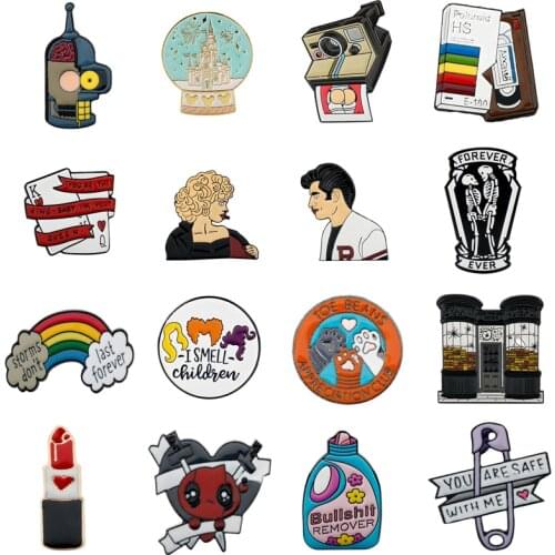 Camera Lipstick Punk Pins Black Coffin With Skeleton Couple Inside forever and ever Gothic Broochs Gift for Boyfriend Girlfriend