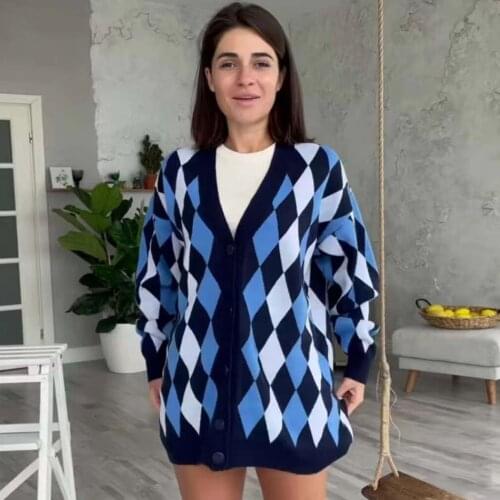 Vintage Geometric Rhombic Cardigan Sweater Women Autumn Warm Long Sleeve loose Outerwear 2021 Elegant V-Neck Chic Knit Tops