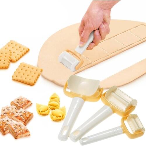 Pie Mold Rolling Cutter Plastic Icing Spatula Round Cookie Cutter Biscuit Cutting Pastry Blade Circle Dough Dumpling Mold Maker