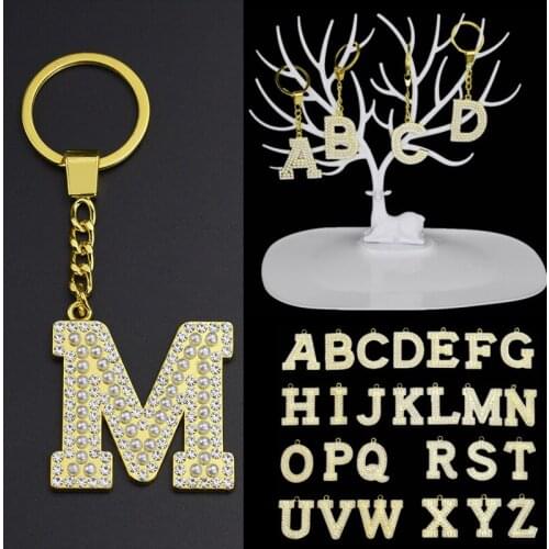 Exquisite Pearl Crystal 26Letter Keychain Initial Name Letter Keyring Jewelry Fashion Men Women Car Keychain Accessories Pendant