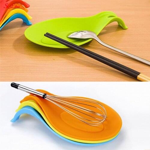 1pcs Kitchen Utensil Silicone Insulation Spoon Rest Holder Heat Resistant Placemat Non-stick Silicone Cooking Tool Mat 5zCF419