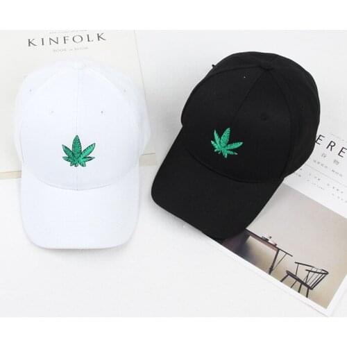 Summer Womens Baseball Caps Fashion Green Maple Embroidered Hat Mens And Womens Cotton Outdoor Simple Sunshade Hats Korean