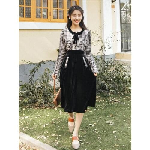SWEETXUE Autumn Winter Velvet 2-Piece SetsWomens Round Neck Bow Check Long-Sleeved Short Blouse + High Waist Long Skirt