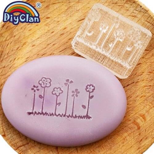 Multiple styles Flowers in clusters Acrylic DIY resin chapte handmade Resin soap stamp chapter mini diy patterns Z0039HD