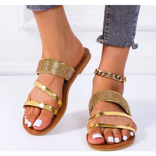 Ladies' Slippers 2021 Summer New Small Rhinestone Slippers Fashion Open Toe Women Sandals Sandals Beach Casual Womens Shoes