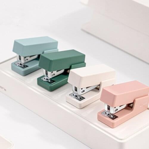 Sandro mini stapler student cute office labor-saving stapler set stationery