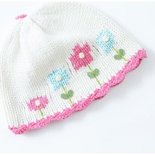 2016 White Girl Hat Flora Embroidery Cotton Crochet Kids Beanies Fall Winter Children Cap Handmade Knit Windproof Earmuffs Cap