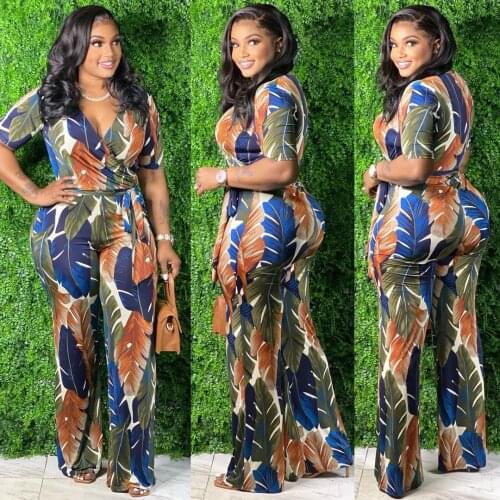 ChocoMisty-LadyPlus Plus-size Jumpsuits & Rompers V Neck Pattern Print Belt Jumpsuit J21S6061