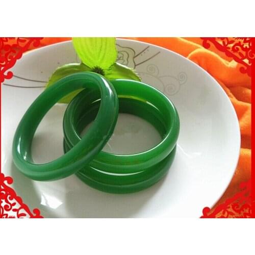 Beautiful Jadeite Bangle / Fashion Green Colour Bangle 1PCS 61mm