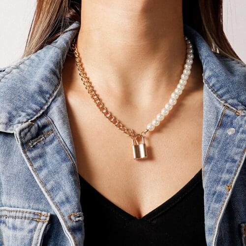 Stillgirl One Piece Vintage Lock Pearl Necklace for Women Charms Kpop Aesthetic Choker Chain Female Gift Korean Fashion Jewelry