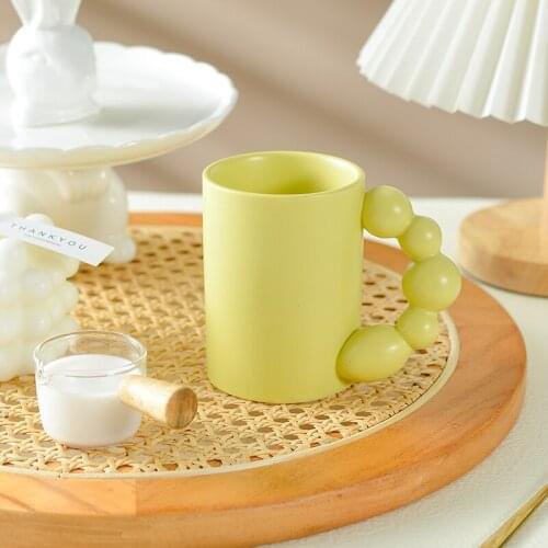 Korean candied haws handle ceramic coffee mug cup creative cup female cute breakfast cup artistic office anti-scalding water cup