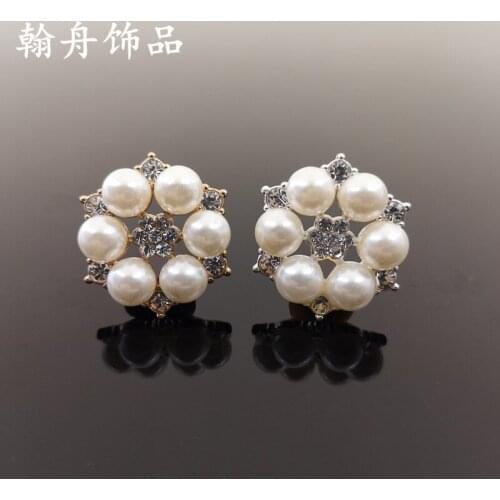10pc 28mm Gold color Alloy Material Fashion Imitation pearl Flower Charm pendant for Wedding Head DIY handmade Jewelry