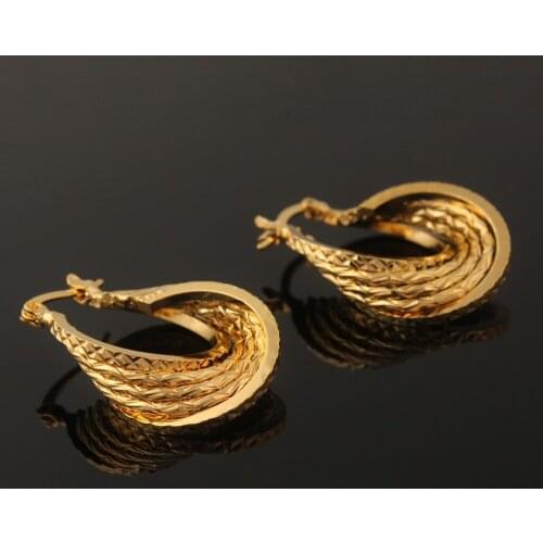 New trendy Gold color earrings fashion Stud Earrings Charm Earrings Jewelry