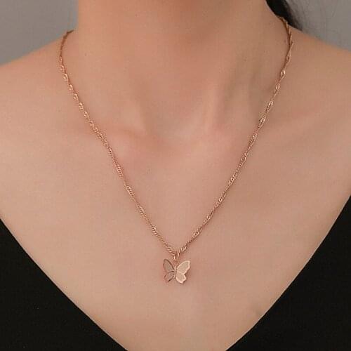 Vintage Metallic Gold Chain Butterfly Pendant Necklace Butterfly Pendant Women Ladies Necklace Jewelry for Valentines Day Gifts