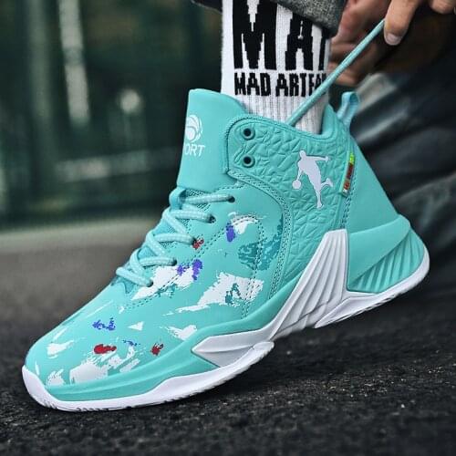 New Unisex Autumn Winter Warm Plush High Tops Sport Trainers Mens Basketball Boots Male Sneakers Women Athletics Basket Shoes