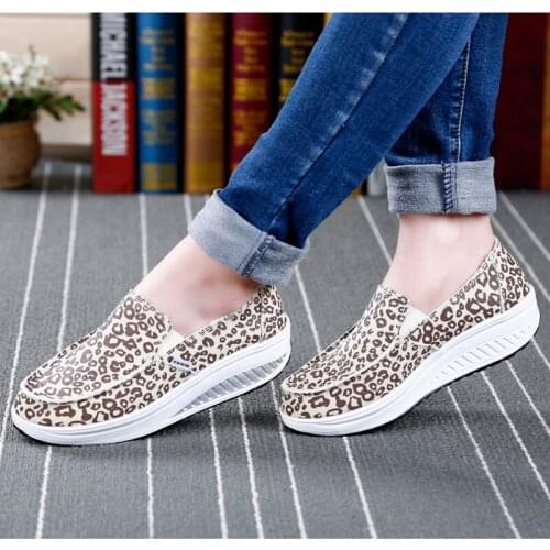 New Summer Womens Shoes Yellow Blue Sport Shoes Walking Flats Height Increasing Women Platform Canvas Swing Wedges Shoe