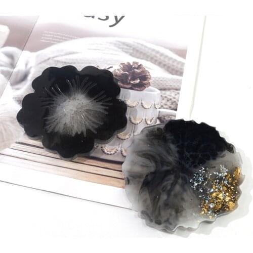 H9ED 1 Set Resin Coaster Molds for Resin Casting Silicone Geode Coaster Molds with Gold Foil Flakes for Epoxy Resin Coasters