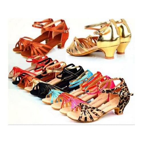 2017 Square Line Dance Ballroom Latin Dance Shoes Women Girls Low Heel Salsa Shoes Cheap Salsa Dance Shoes For Women