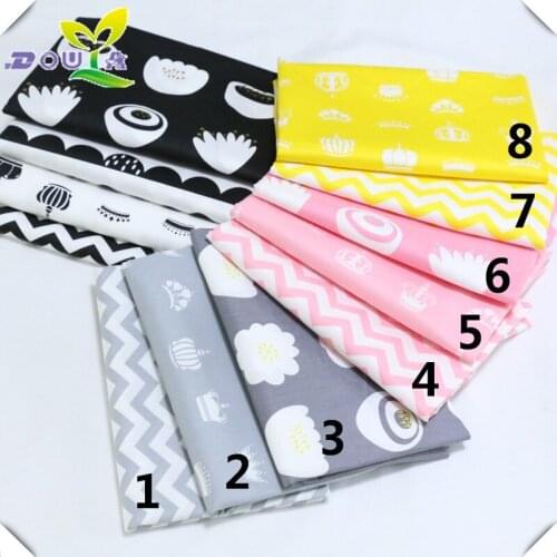 Korean printed fabric pure cotton fabric daily and wind Retro Black and white cloth cartoon crown ripple twill