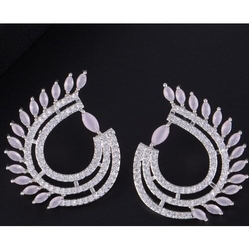 LARRAURI Fashion Jewelry Elegant Leaf Full Cubic Zirconia Women Engagement Wedding Earrings pendientes mujer moda 2019