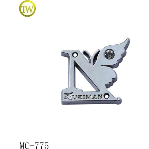 MC775 Garment small metal Logo label woven label Metal Name Tags for scraf