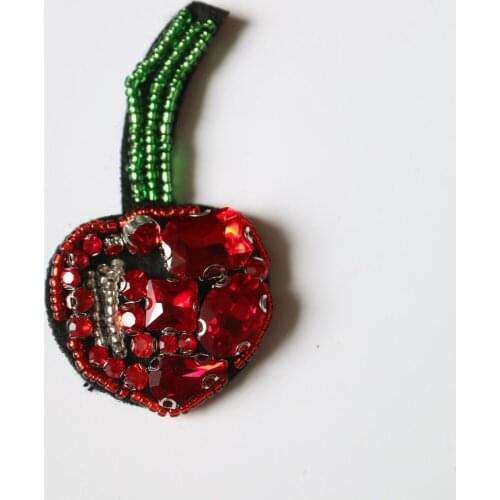 3pcs/lot DIY red cherry beaded embroidered Patches for Clothing sew on rhinestone fan parches Appliques Decoration Badge parche