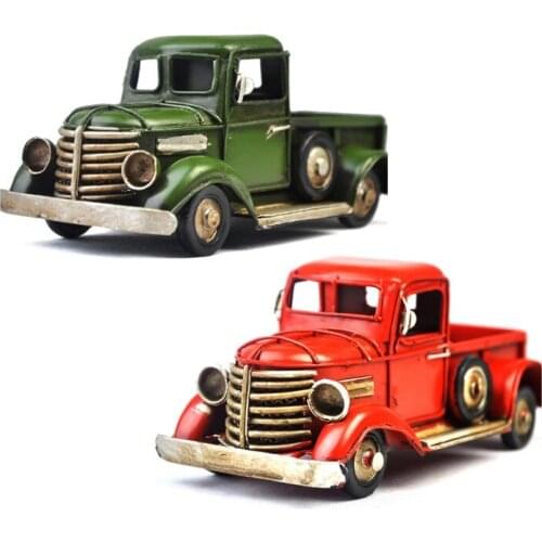 One Piece Creative Vintage Truck Desktop Decorations Metal Truck Planter Farmhouse Christmas Gifts Home Decorations