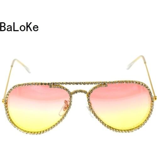 Baroque retro oversized sunglasses sexy women elegant windproof one piece lens rhinestone sun glasses for women black