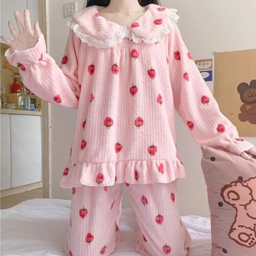 Autumn Winter Women Sweet Lolita Princess Pajamas Set Girly Coral Fleece Strawberry Print Lace Patchwork Sleepwear Lady Pyjamas