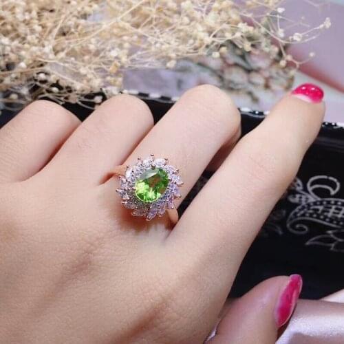 Fashion Flower Rings Charm Female Luxury Unique Finger Ring With Dainty Olivine Stone Rose Golden Jewelry For Promise Wedding